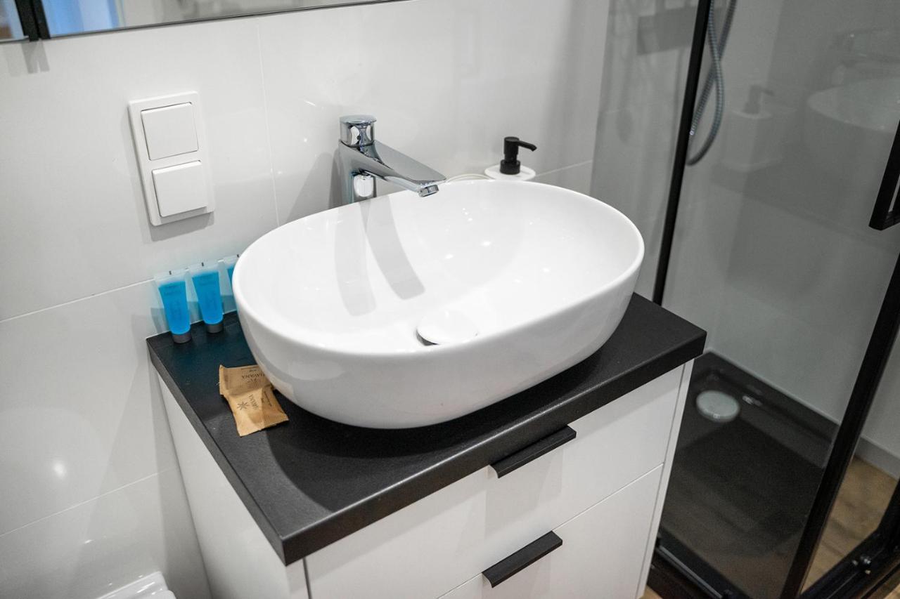 Dzielna Standard Apartment 바르샤바 외부 사진