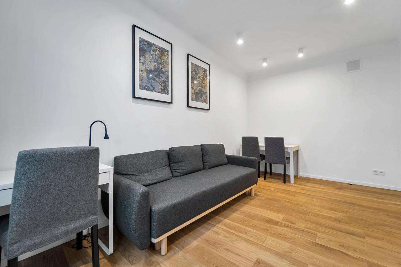 Dzielna Standard Apartment 바르샤바 외부 사진